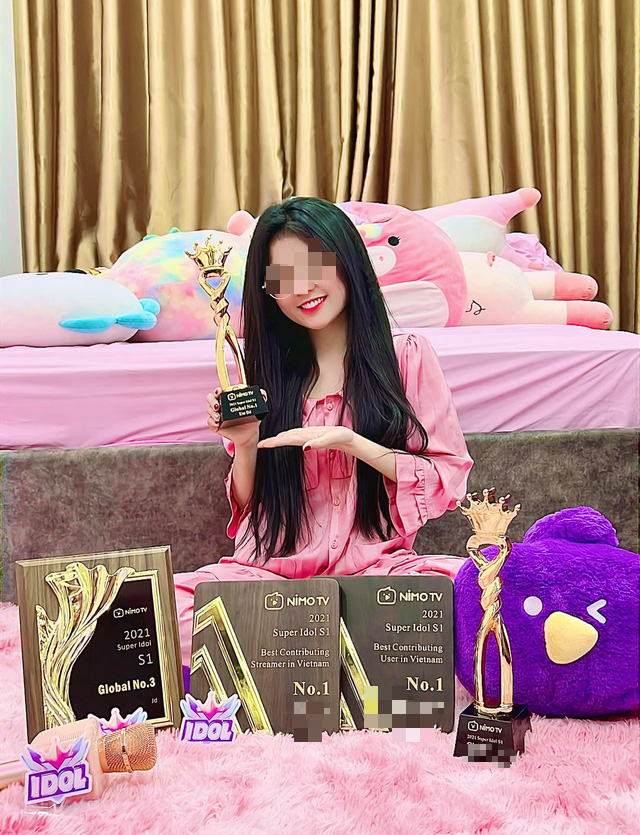 Female streamer earns hundreds of millions each month unexpectedly shares shocking news, reveals betrayal by younger boyfriend born in 2003, takes unacceptable actions 2 edit edit photo 4 164224547367514220692 17397787961982141417182