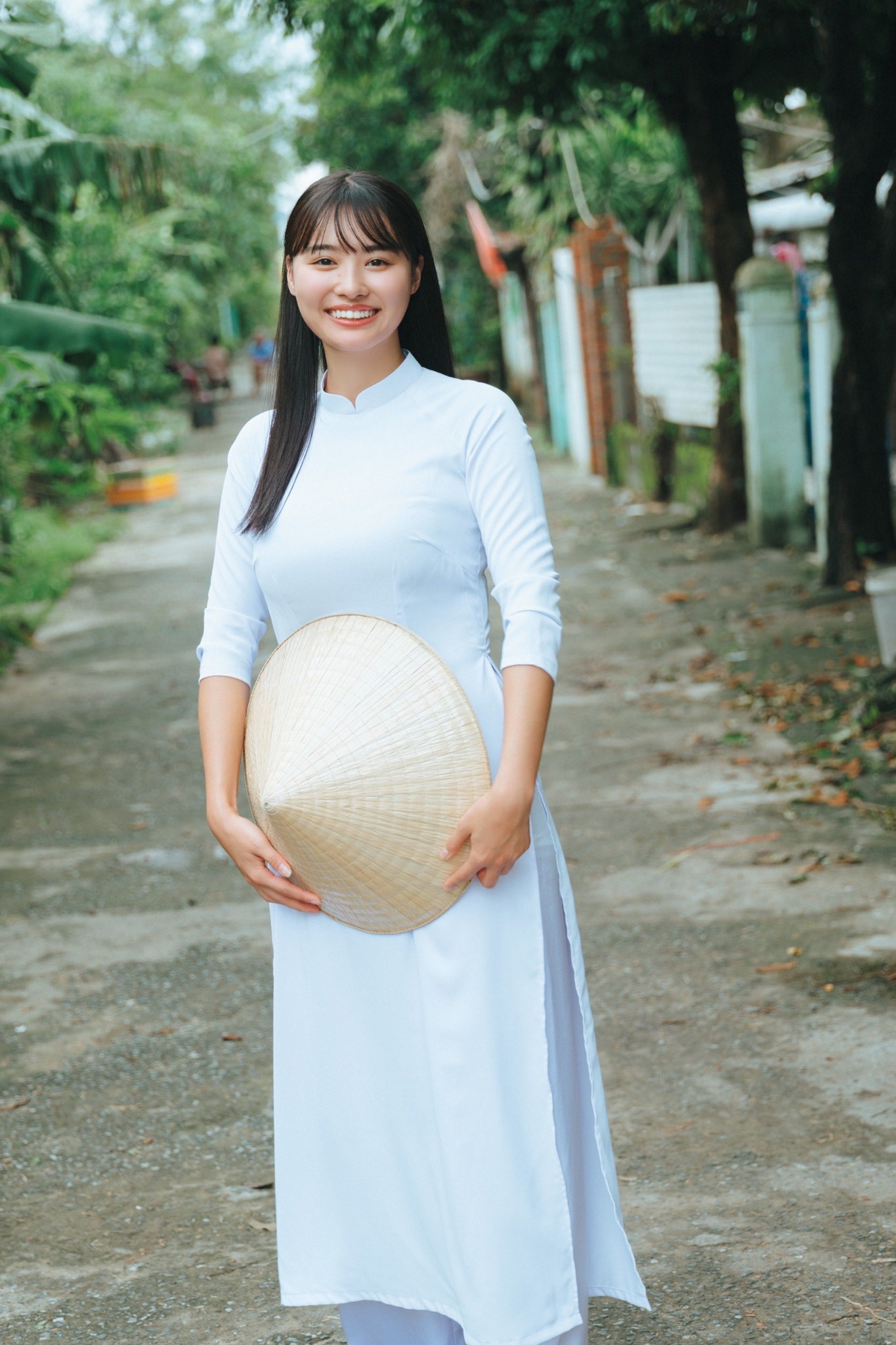Traveling to Vietnam, the hot girl suddenly becomes a sensation, Vietnamese fans suspect a "detail" 3 photo 1738919827994 17389198282531372591459