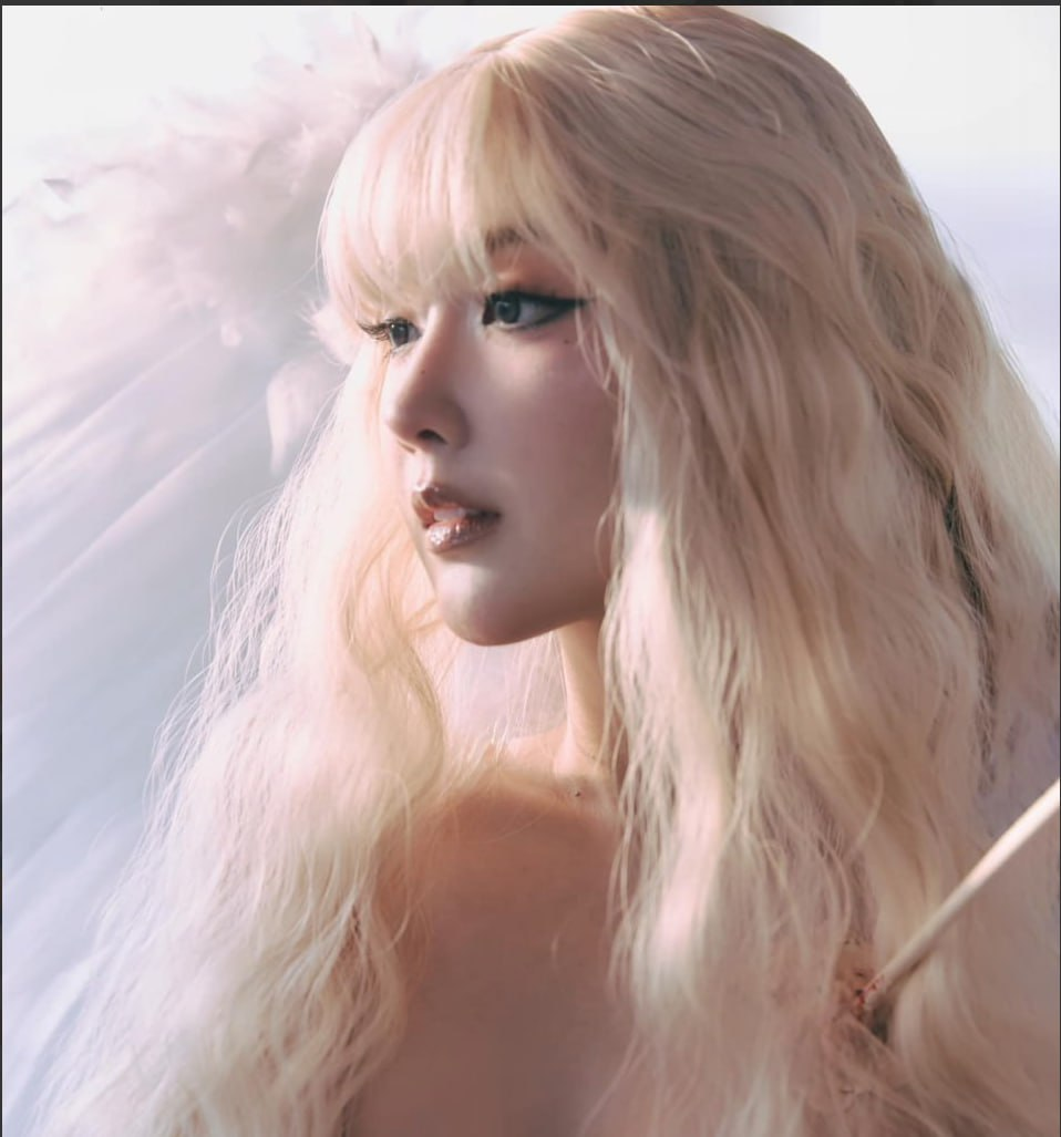 Transforming into an Angel on Valentine’s Day, Female Streamer Goes Big with Provocative Photoshoot 2 photo 1739525444457 17395254446552090470136