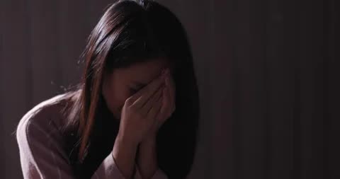 Borrowing a Laptop for 1 Minute, the Girl Shocked for Life: The Scary Side of Her Boyfriend Exposed 2 Illustrative image