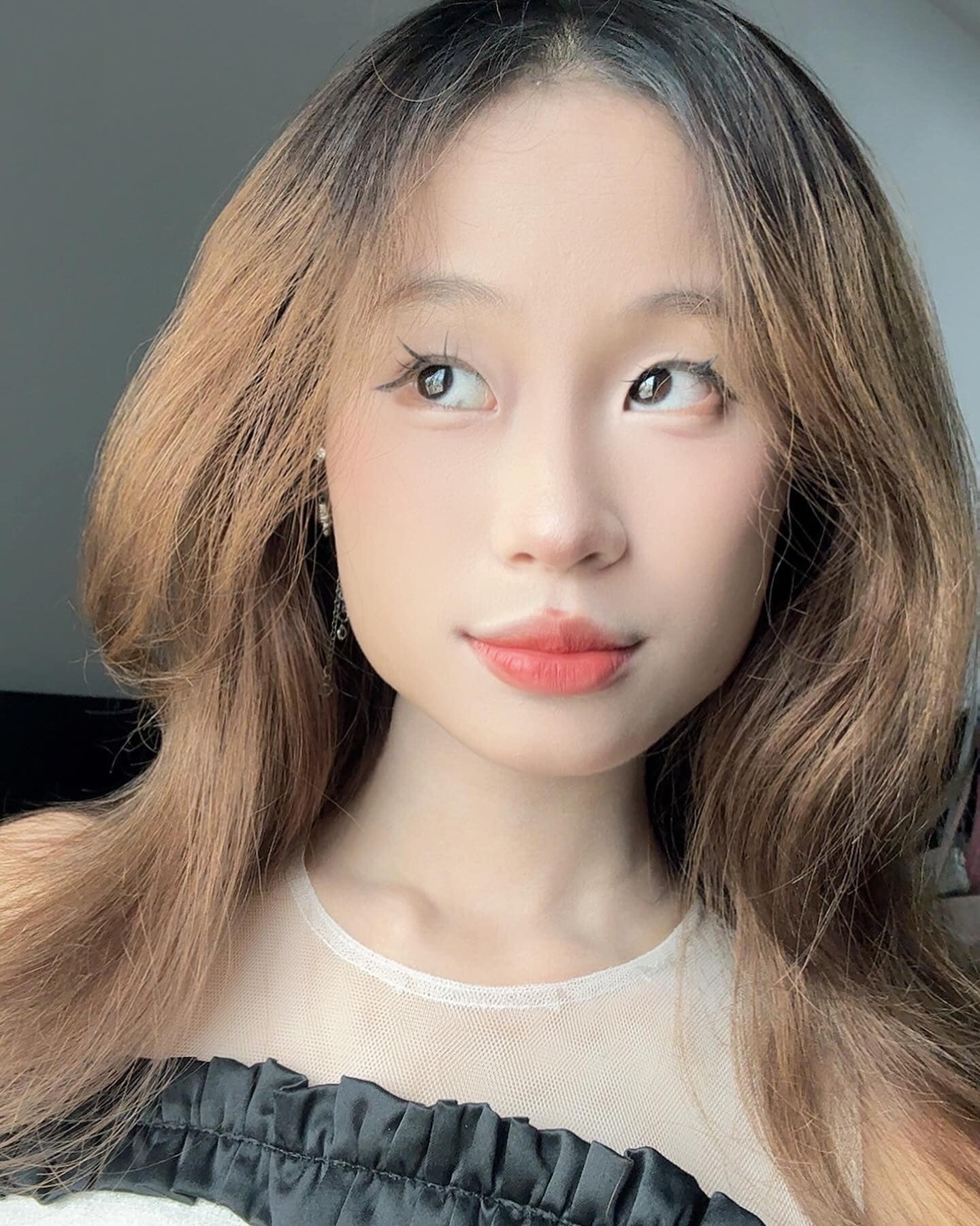 Female Streamer Impresses with Stunning Transformation Moments, Leaving Viewers Bewildered 5 4181618918106137110635384945095374187726445n 1741661882111518774760