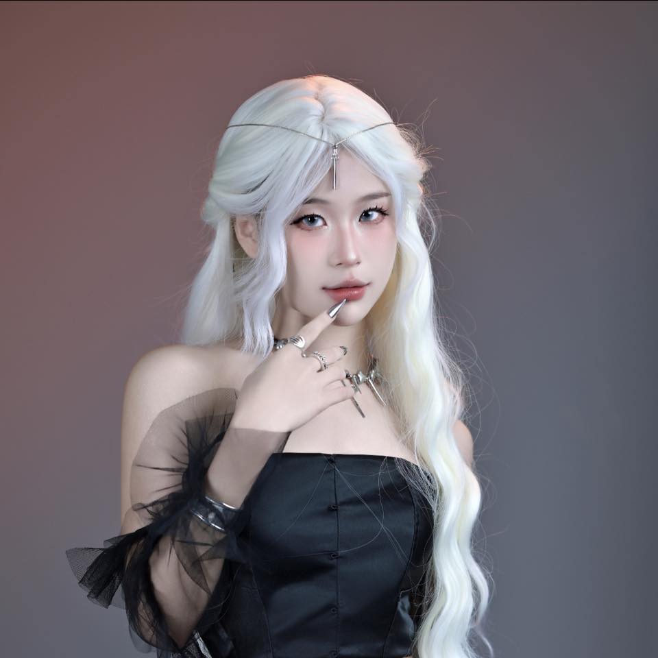 Female Streamer Impresses with Stunning Transformation Moments, Leaving Viewers Bewildered 4 46855046610280111993237872431640873349453032n 17416618821861157353035