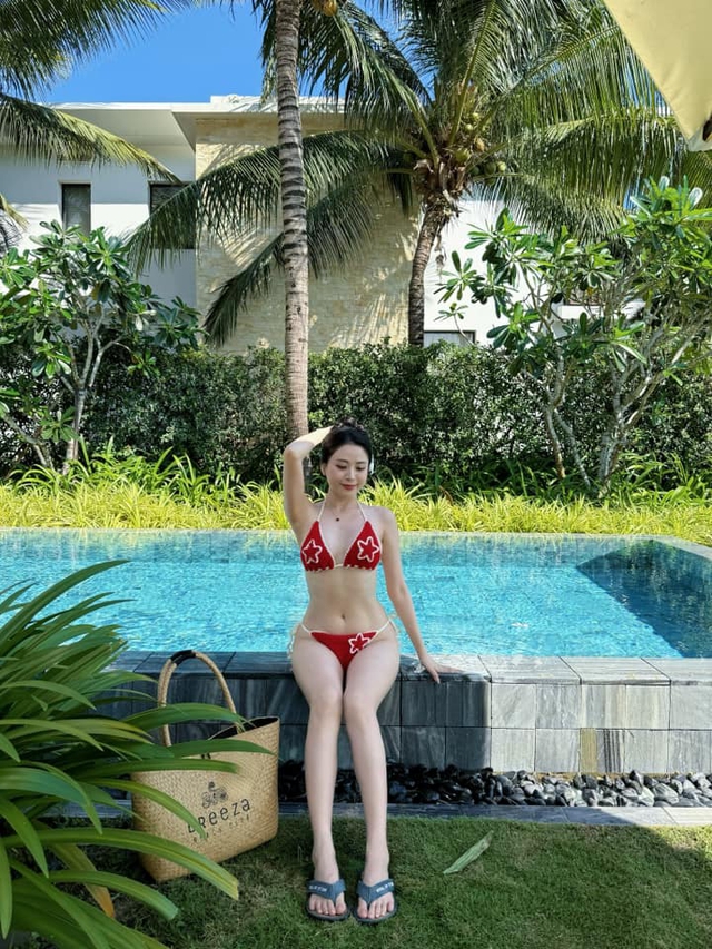 Hot TikToker Unveils a 'Steamy' Summer Photo Set with No Bad Angles 8 48535097916848126557202153459930209164764565n 1742872147645916315949