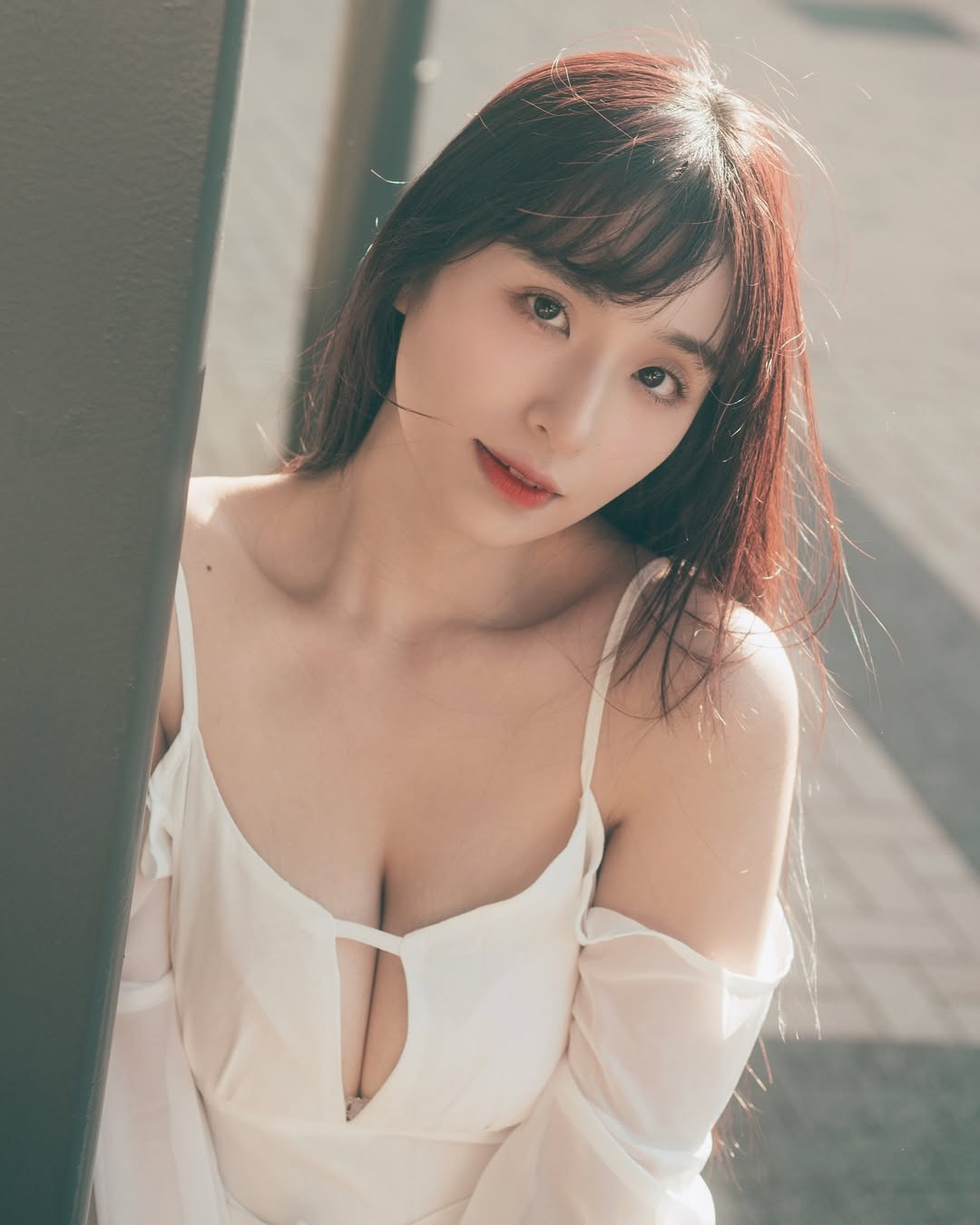 Criticized for Her Artificial Bust, Female Streamer Hits Back with Unconvincing Evidence 4 photo 1741853092230 17418530924481484436311