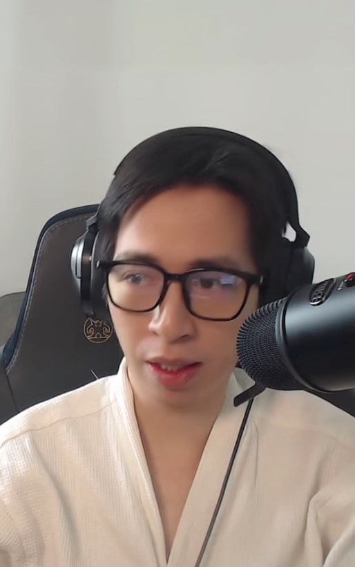 "Highlight" Livestream Addresses Ngọc Kem's Love Controversy, Over 165k Live Views 1 photo 1742483779274 17424837797791992562790