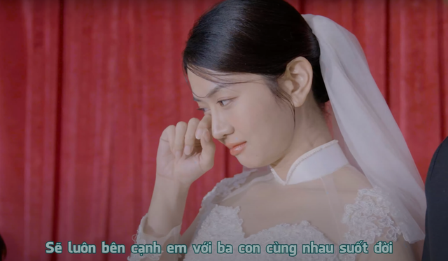 Lê Bống Breaks Down in Tears While Wearing a Wedding Dress 2 screenshot 2025 03 03 095705 17409720759512061468747