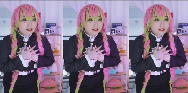 Button Pop Open on Stream Due to Oversized Bust, Female Streamer Shows Quick Reflexes 6 screenshot10 17429760323362084077640
