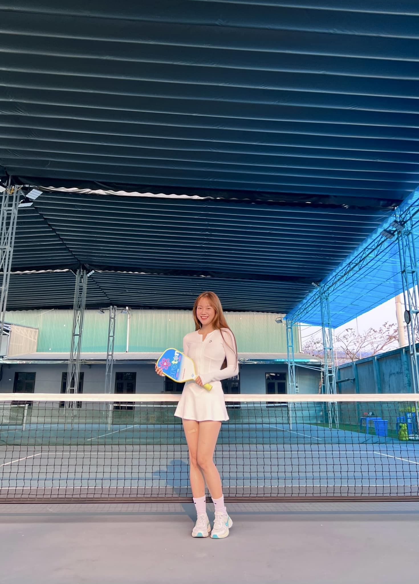 Mai Linh Zuto Shows Off a Carefree Figure in the Mirror, Leaving Viewers in Awe 4 47452257189798951321180081503682497584366678n 17456350134812041186154 1745643012772 17456430134721610298826
