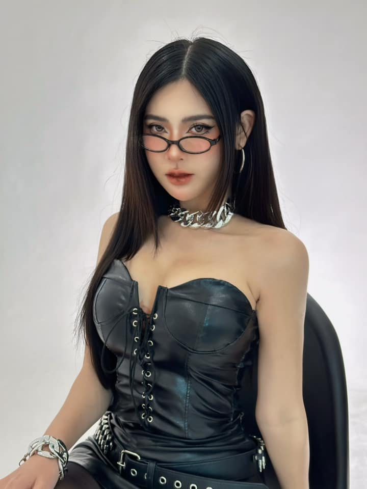 The Everyday Beauty of Audition Gamer, Just as Stunning as Internet Hot Girls 7 4771888036260017667458303307702908737181830n 17441855698271219755332 1744186625667 1744186625901940555341