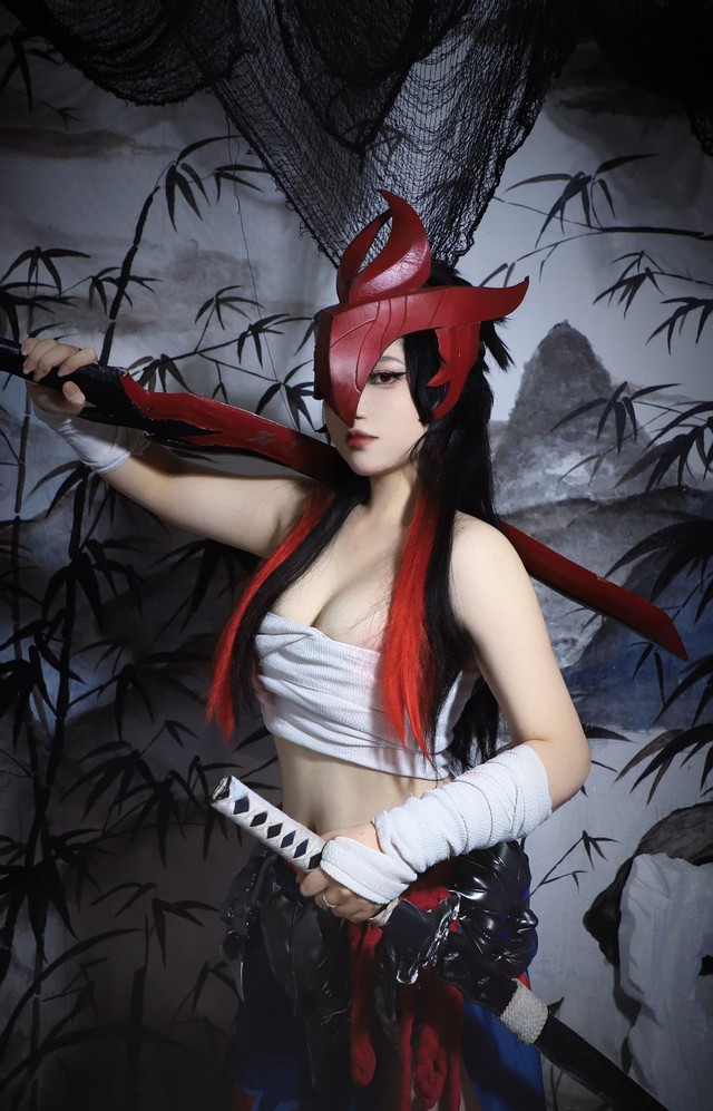 Passionate Cosplay Enthusiast Faces Hate and Responds Fiercely 2 47751431911449312136966522381584962745833641n 17435831625051612504619