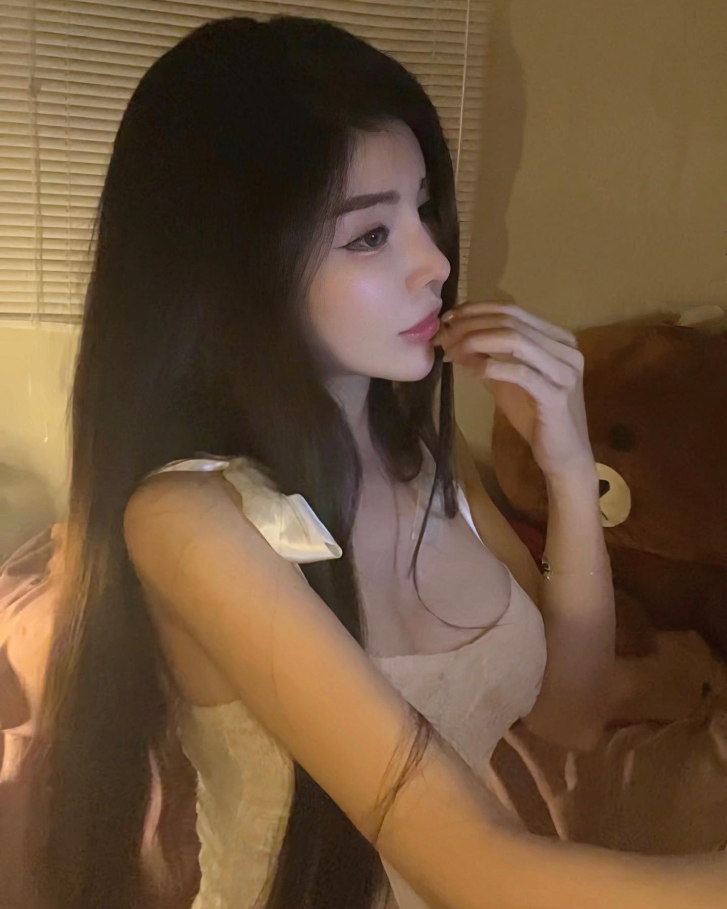 The Hot Girl of Arena of Valor Casually Showcases Her Stunning Figure, Shocking Fans Every Time She Appears! 6 48675354120782582526536517047925510649298781n 1744254920644594774666 1744256487238 17442564873661062877397