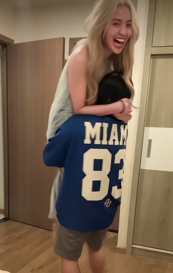 "Fried Egg Hot Girl" Reveals Surprising News After Time as a Rich Family's Daughter-in-Law 6 a6c092f5 9caa 4a97 9af1 97d7f6b5b572 1745116932684232981558 1745118713224 17451187138711908203399