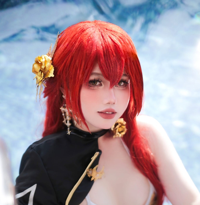 Passionate Cosplay Enthusiast Faces Hate and Responds Fiercely 5 edit 47758413911480160667215003591947635071769281n 1743583304423346092851