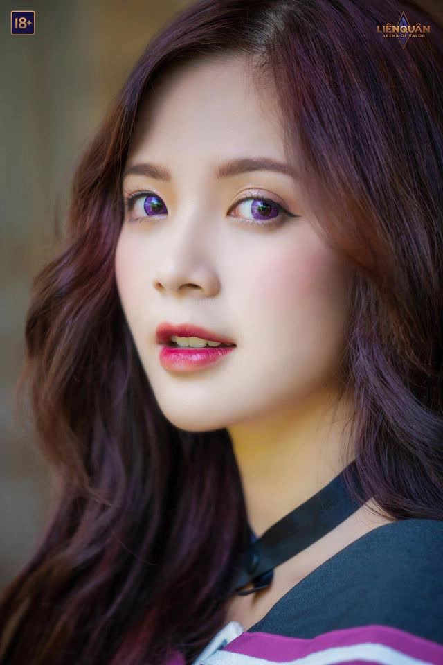 Once Famous for Game Cosplay That Drove Male Fans Crazy, Hot Girl Now Conquers Prime-Time TV 7 photo 5 1678616443520188409453 1744521485083990276683 1744597483854 1744597484032772200325