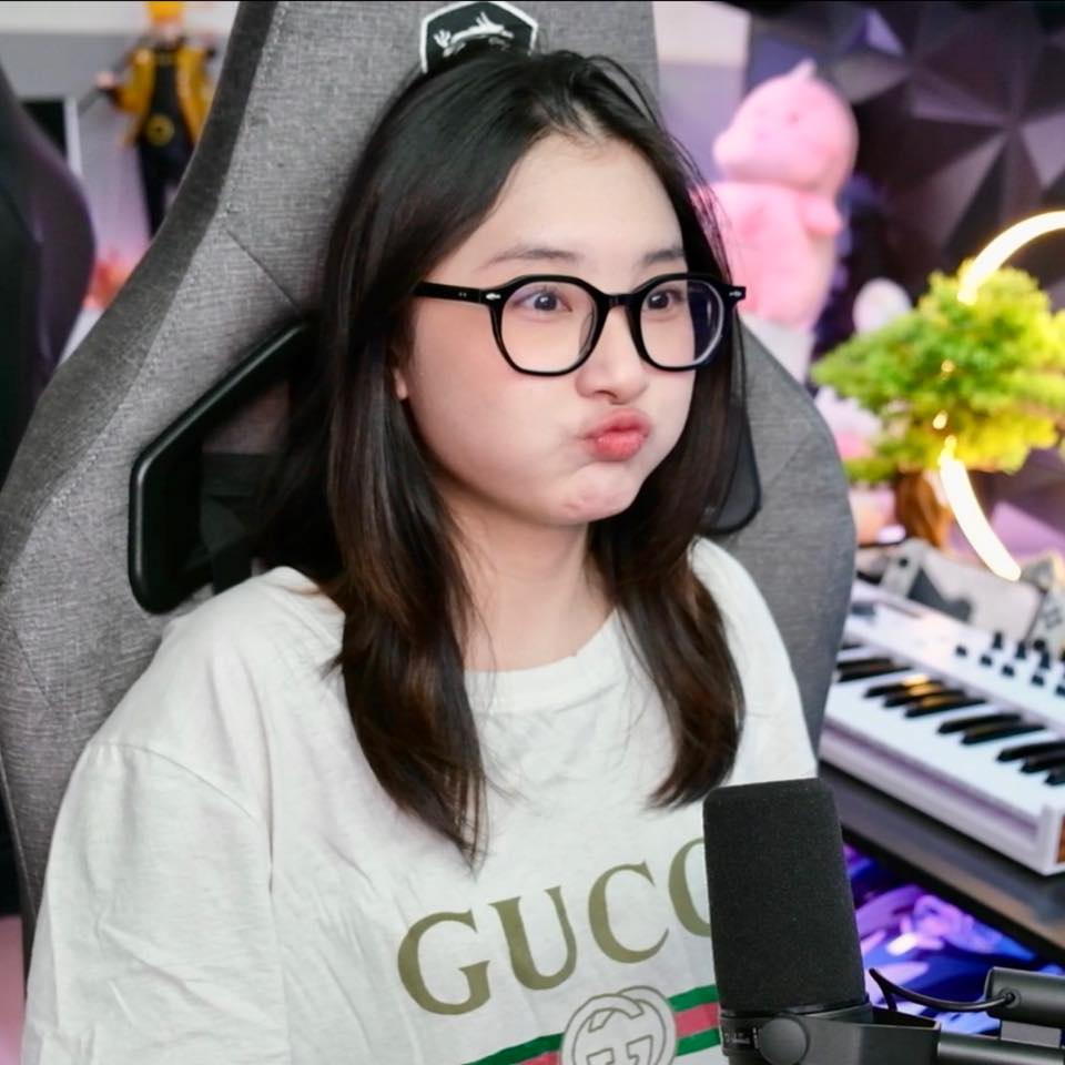 Female MU Fan Streamer Turns on 'Chat Ban' Mode Overnight 6 4728402184832734914611594375022941876860274n 1747885211221132087 1747887269448 17478872696101873295968