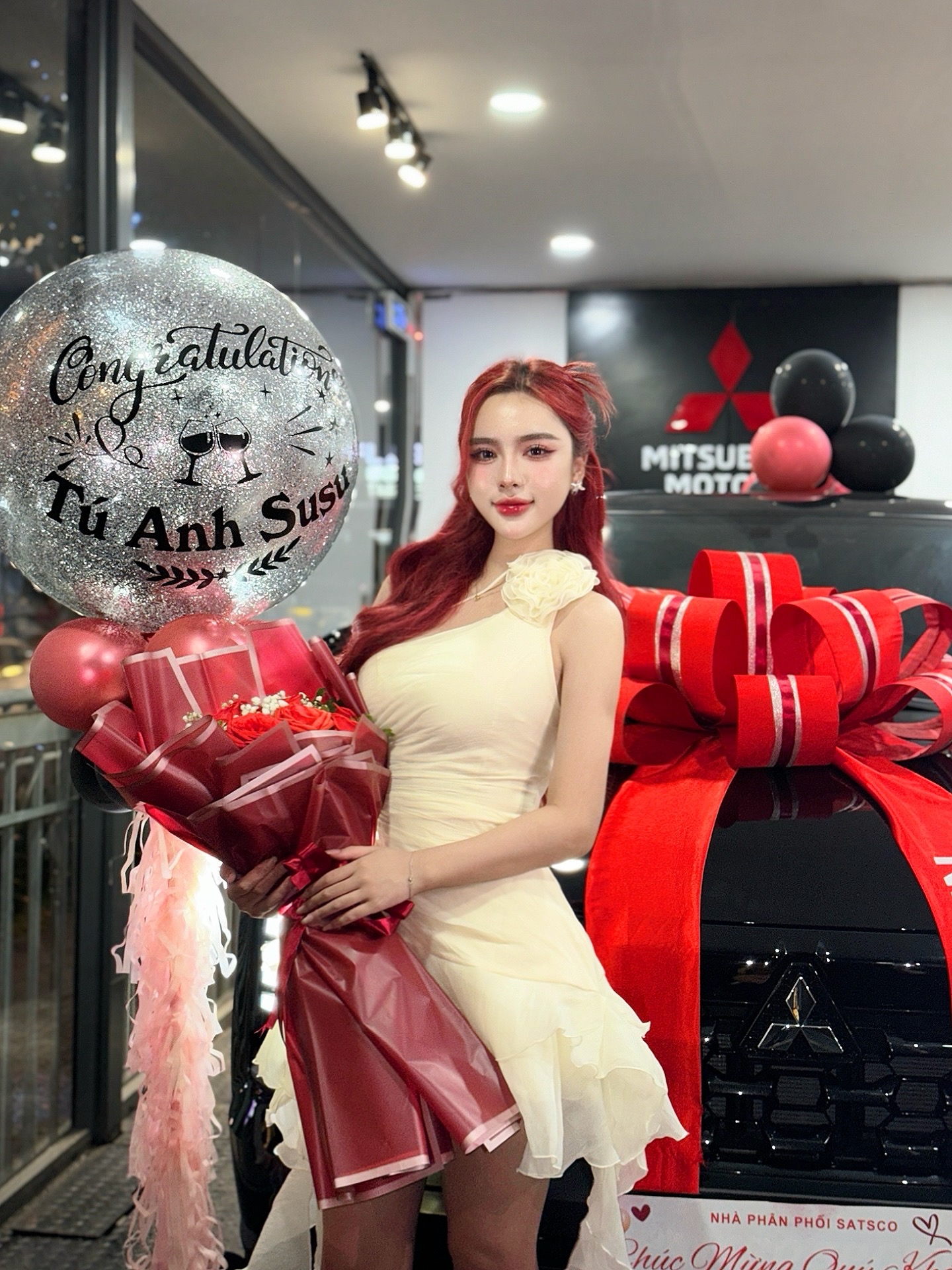 Beauty on the Rise: Streamer Tú Anh Susu Buys a Car and a Home, Earning Fans' Admiration 4 Previously, the beautiful girl purchased a car.