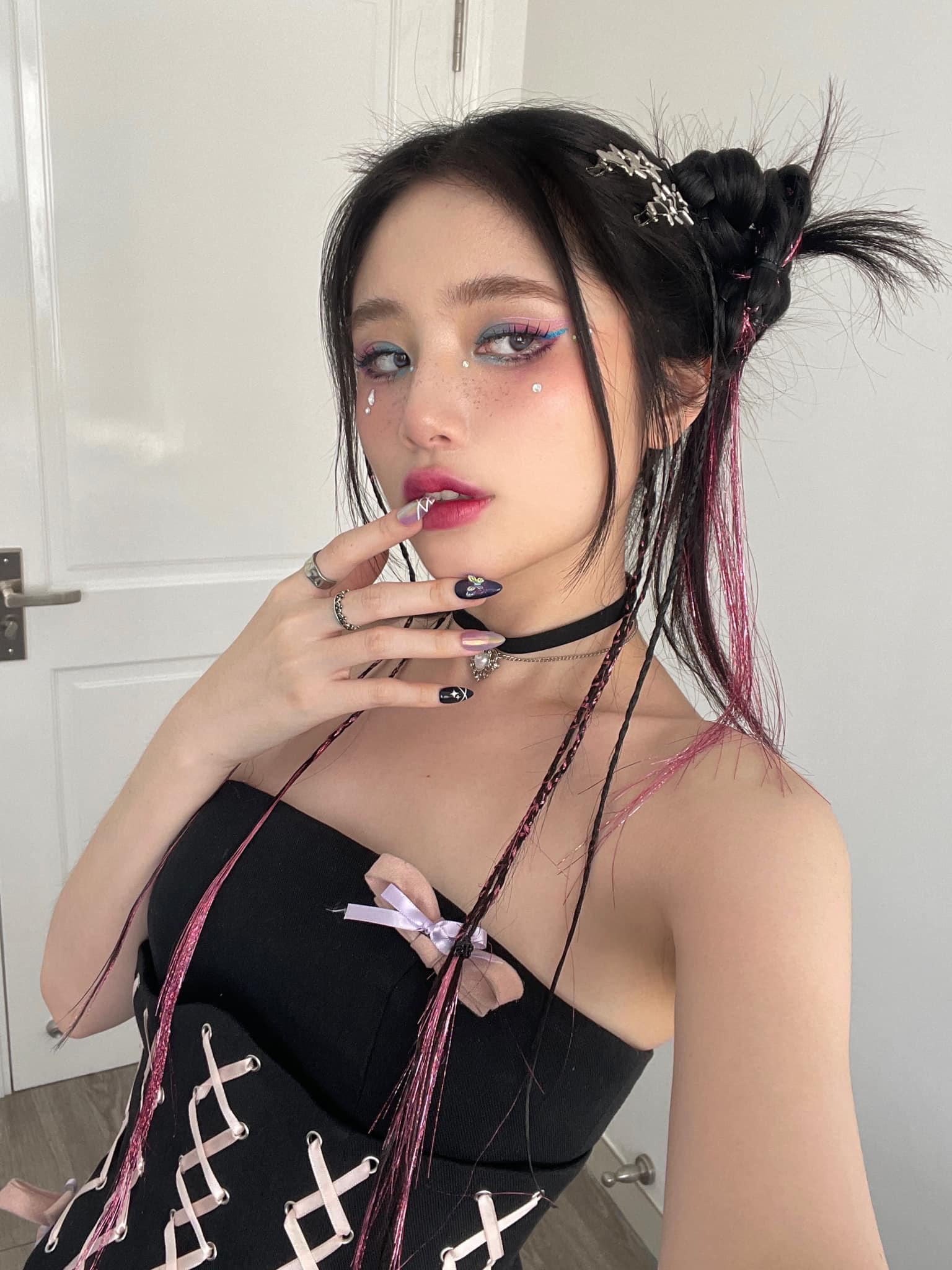 Wealthy Female Streamer Surprises Fans with Unstable Condition 9 48221553320955773742186262588366691030726694n 17471928159191187395616 1747206761641 17472067618081091802339