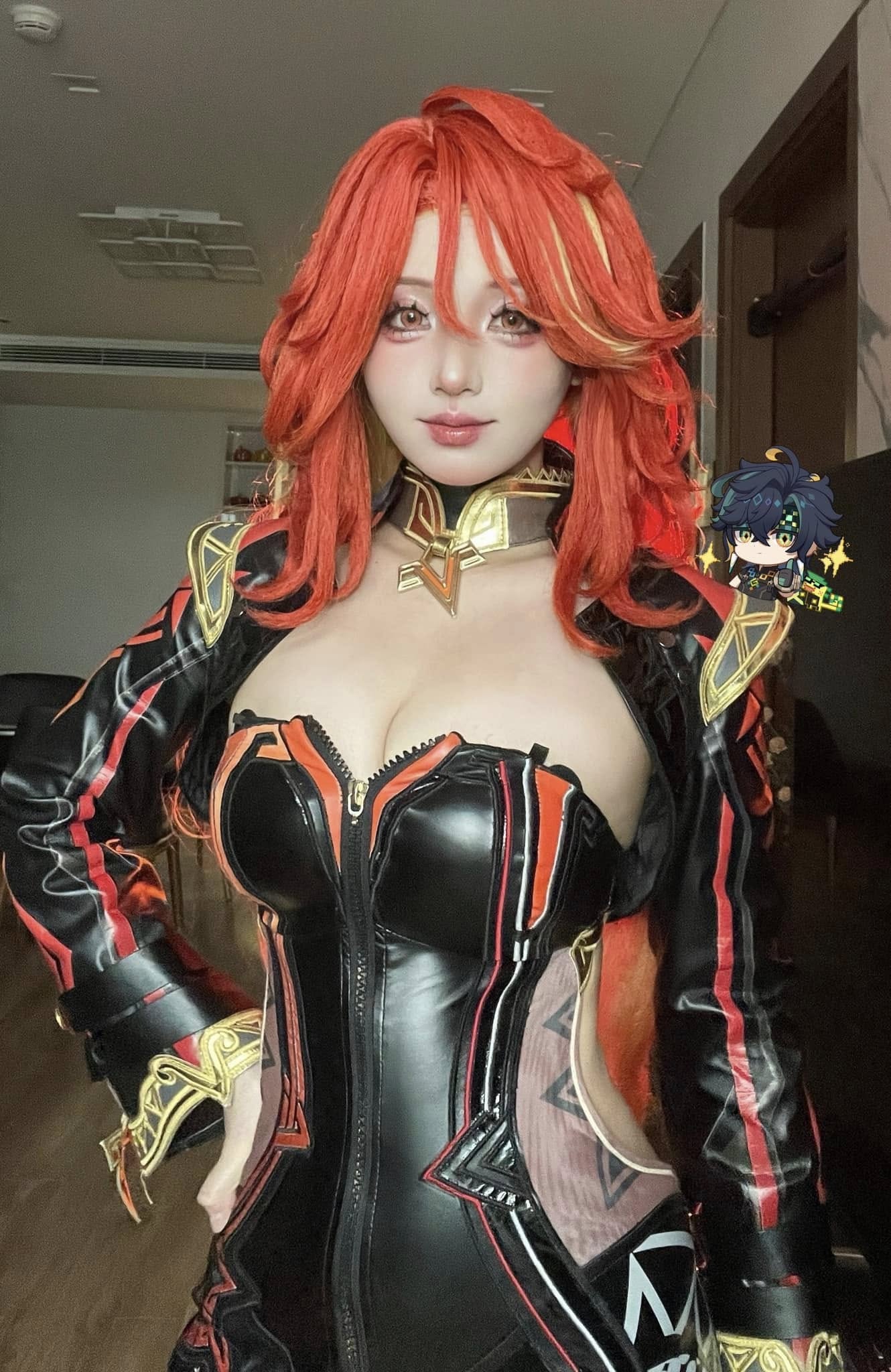 Coser's Close-Up Moment Removing Makeup Captivates Male Fans 2 49419945136798154023145985274217555391833798n 1746507287982216074172 1746516741110 17465167416851975919451