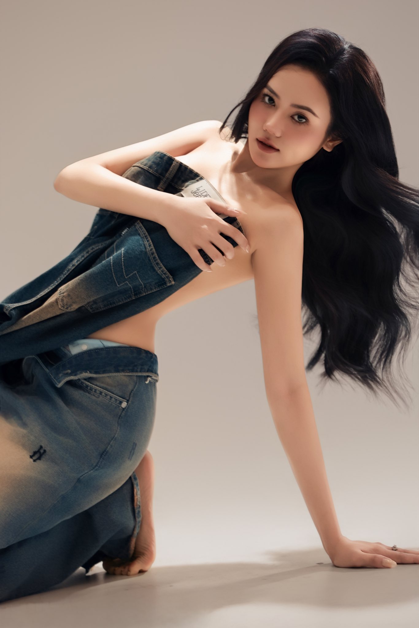 Bò Chảnh Goes Big, Reveals Stunning Photos Showcasing Her Bold Figure 7 49694945617728187969773523466949647340120876n 17478174153661335265845 1747881302540 17478813027601202604085