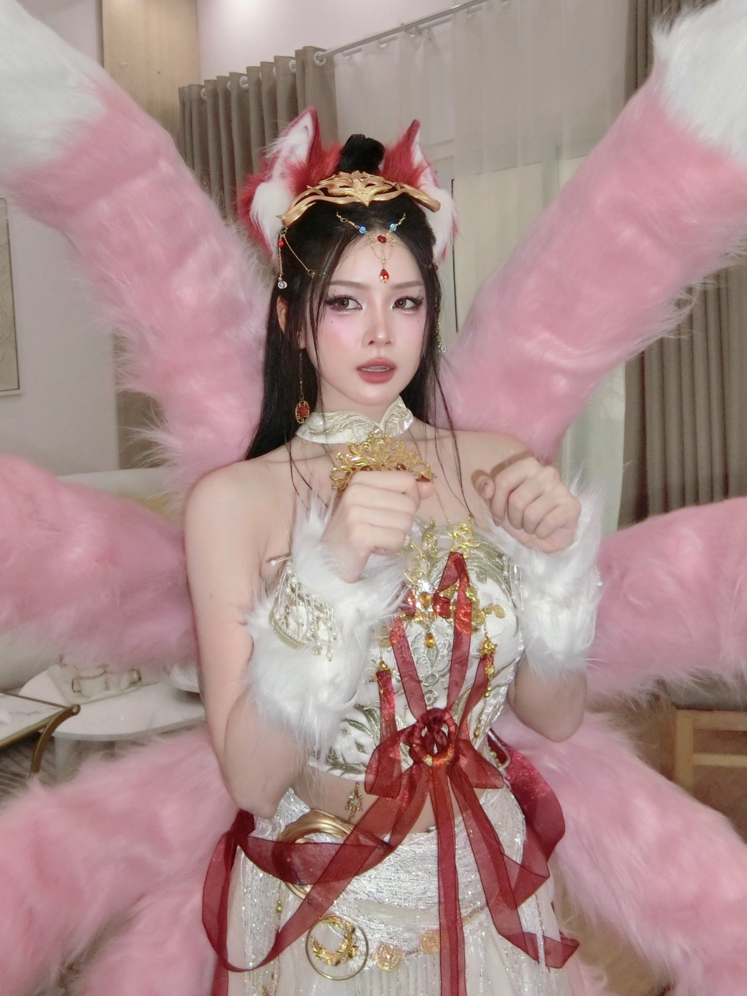 Top 1 DJ Goddess in Vietnam Showcases Her Talent in Cosplay as a Fox Fairy, Leaving Fans in Awe 4 50039069412818365599731462184181575796328795n 1748594559707279649483 1748598048483 17485980486721006667950