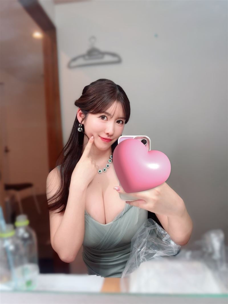 A New Hot Girl Sensation Set to Debut, Boasting a "Detail" That Completely Outshines Her Peers 3 5083588 ph 1746587195860 174658719604921575380 1746677874705 17466778747952047600236 1746678937647 17466789377911246353301