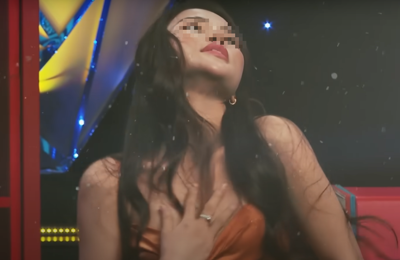 Female Streamer Earning Hundreds of Millions a Month Draws Attention on Dating Show 3 edit screenshot 2025 05 21 112213 17478028444171792627805 1747813372747 17478133731622022417750