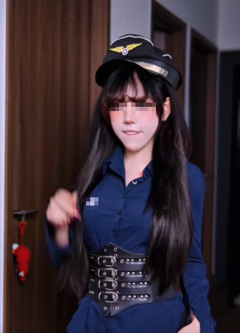 Controversial Action: TikTok Girl Warned by Netizens "Don't Be Like Lê Bống" 2 edit screenshot 2025 05 26 095327 17482299710231907301912 1748243923669 17482439240391456332243