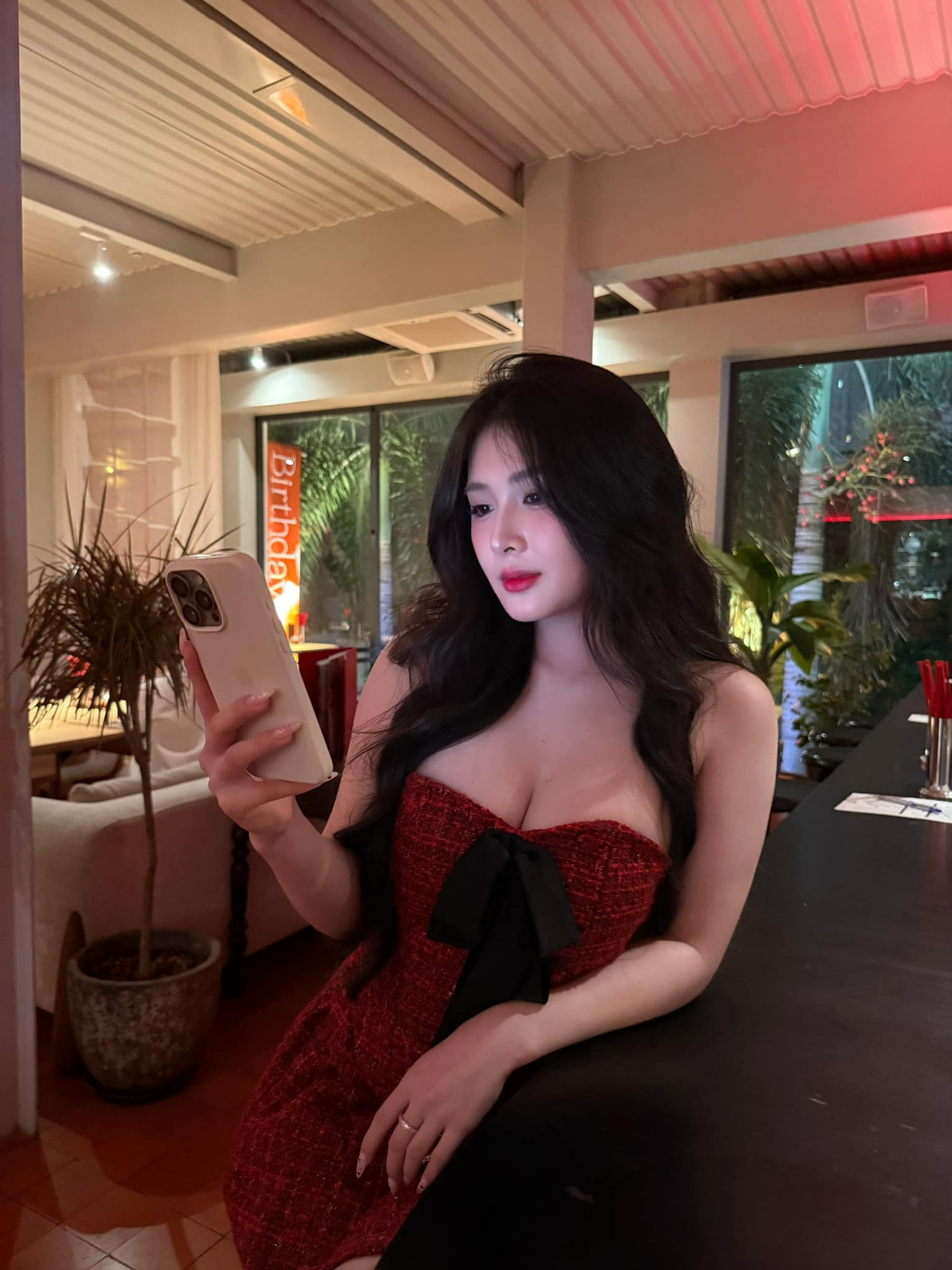 Revealing the Truth About Her Love for Famous Gamer Boyfriend, Quỳnh Alee Makes Fans Heartbroken! 1 photo 1735011967191 1735011967729501233556 17473701895431897973839 1747380544876 1747380545547515784980