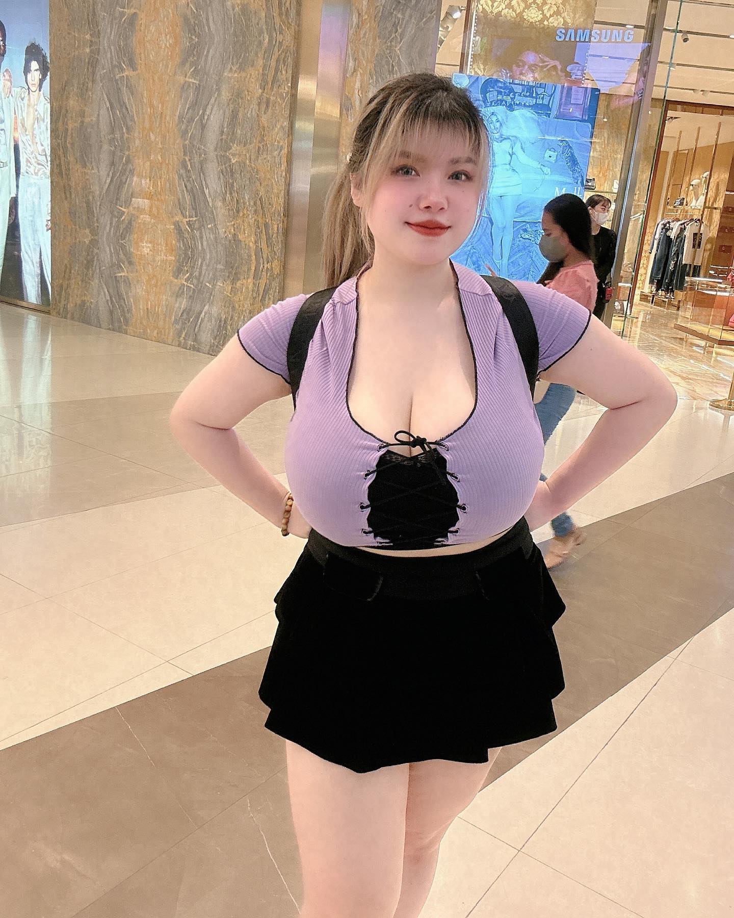 The Once Viral Sensation Gains Confidence and Flaunts Her "Assets" 2 48109804225102368458452933392212767075535908n 17496174669891065998678 1749618173691 17496181737971282554226