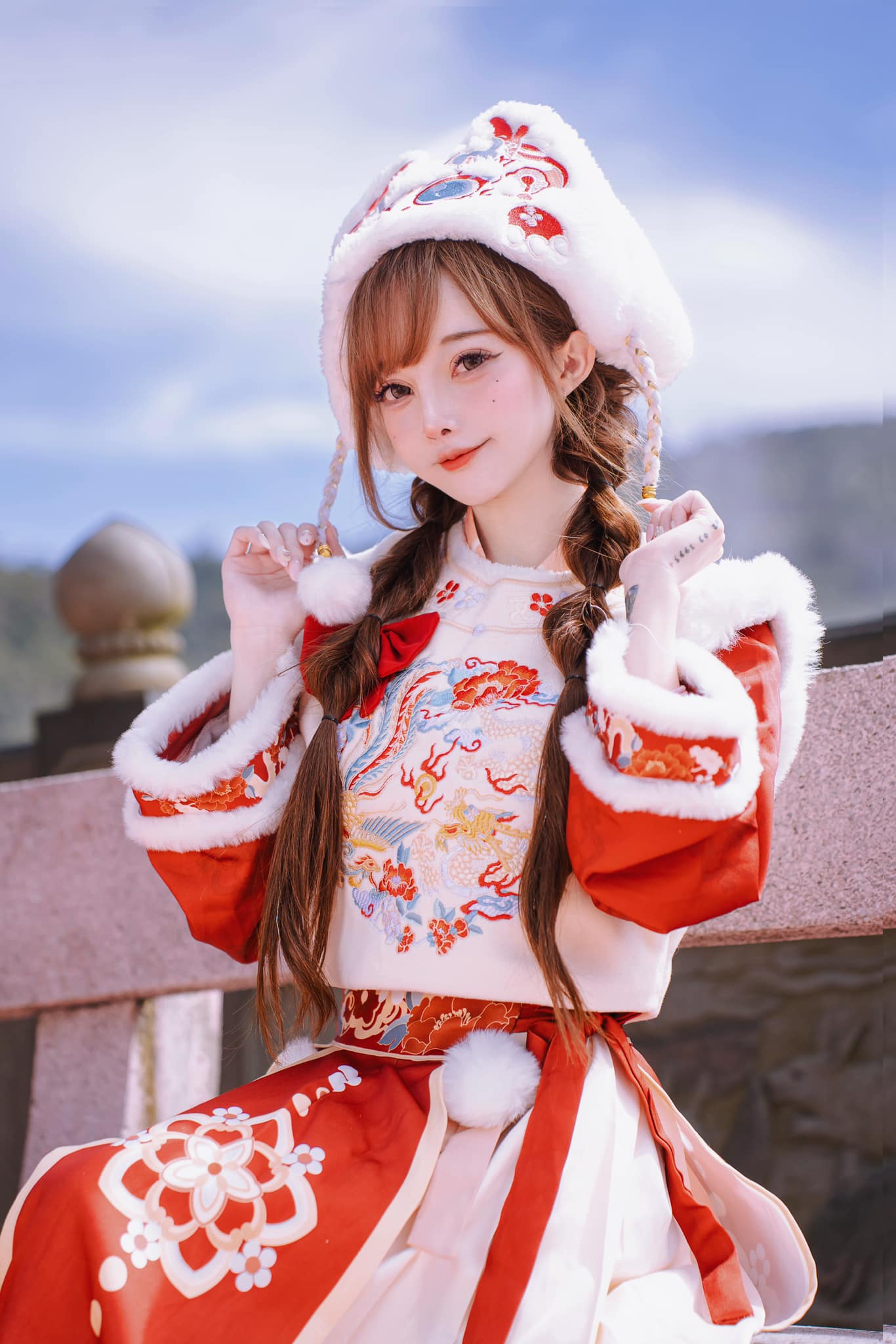 "Living Doll" Streamer Stuns Male Fans with Unique Sexy Spider-Man Cosplay Photoshoot 7 48126350812013746480131161596280509473263790n 17491122123251190243150 1749177636448 17491776369061554398007