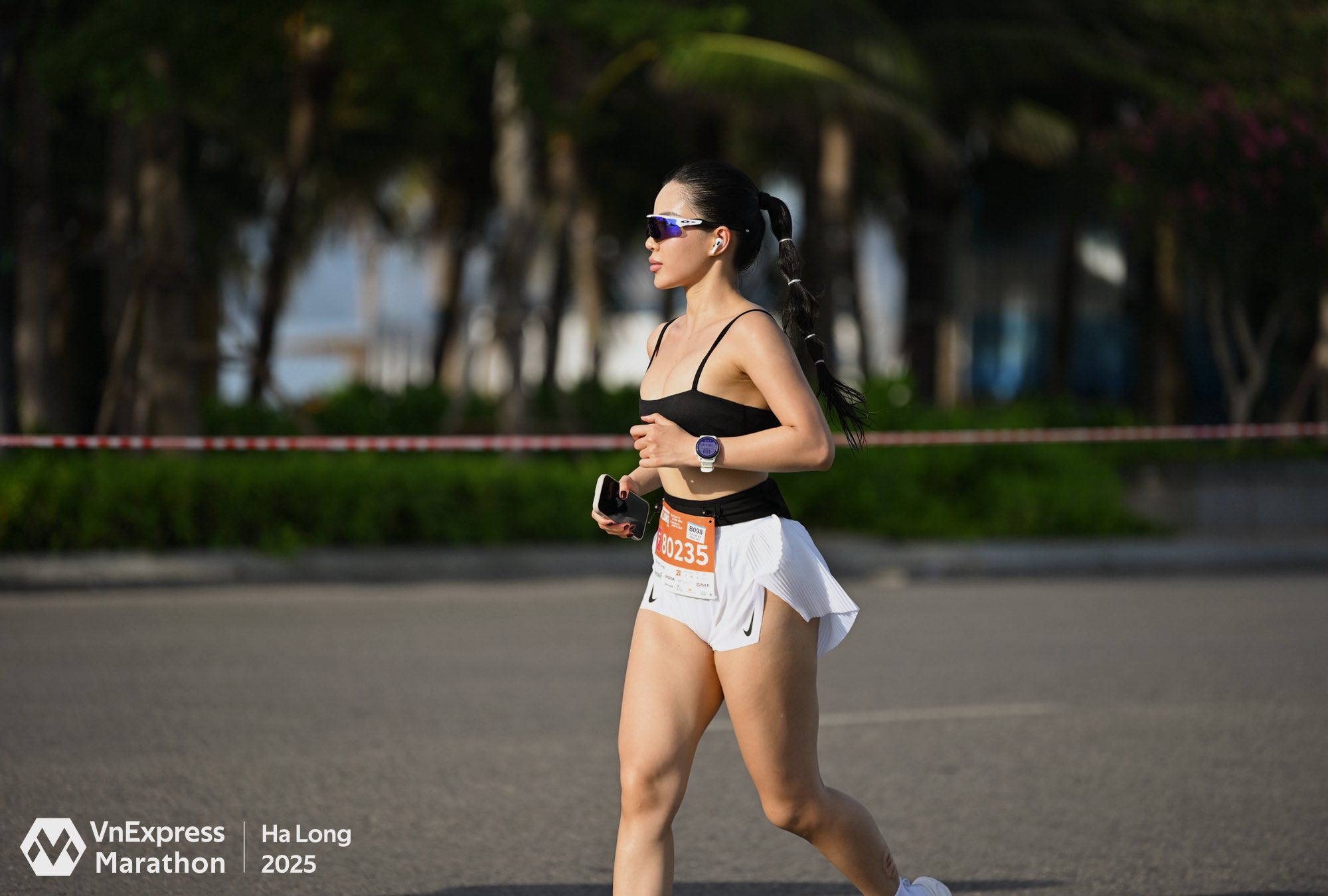 Hot Girl Claps Back at Netizens Accusing Her of Seeking Attention During Marathon 8 50360418731533701148285062911515473577073257n 1749439122543338685904 1749439525300 17494395254231053056479