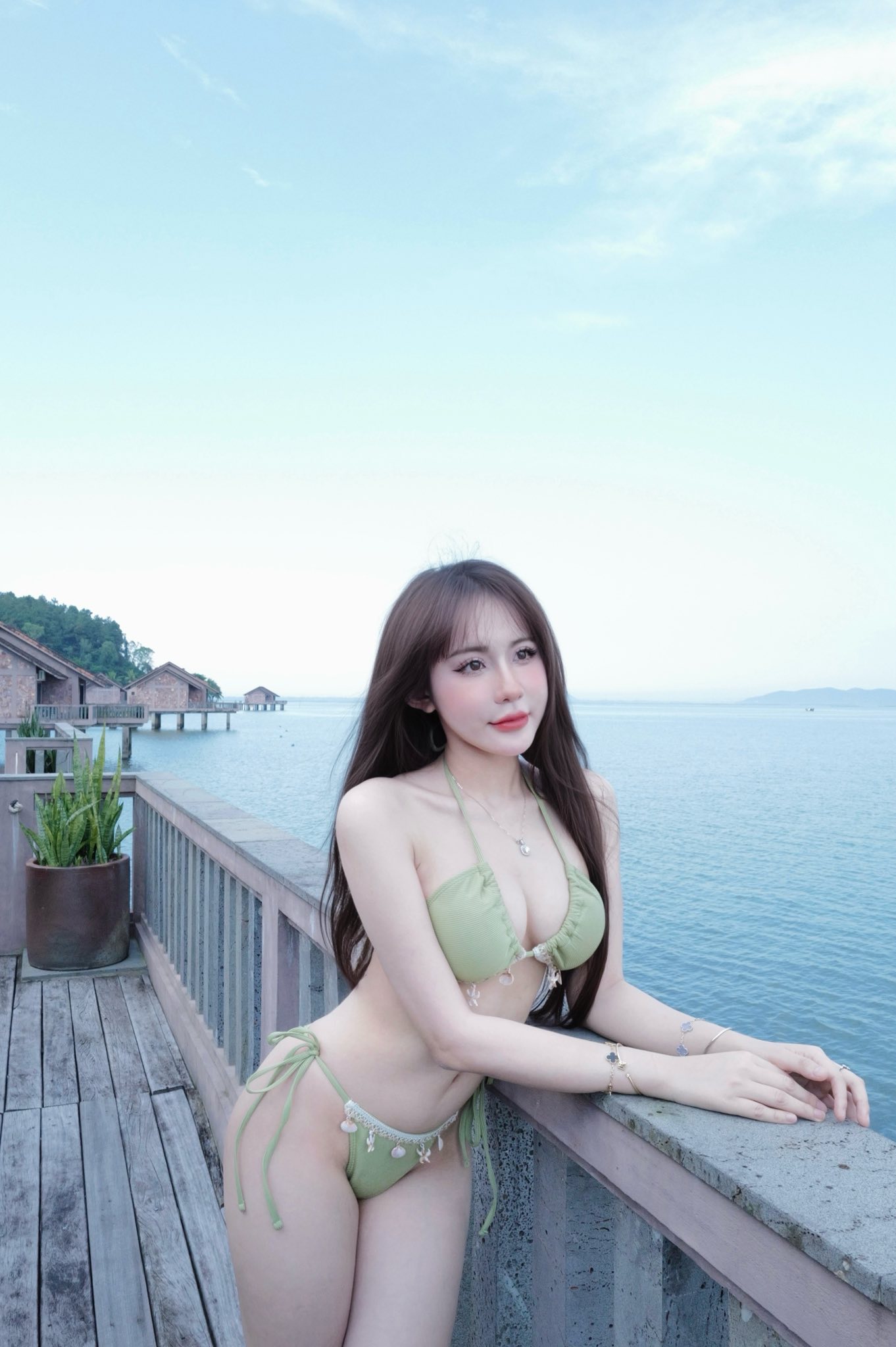 The Billiards Queen Shows Off Her Hot Figure, Fans Admit to Gazing for Up to 30 Minutes 9 50387831125222797347841551437668061725337058n 17503040824271531537799 1750309149535 175030914975259422771