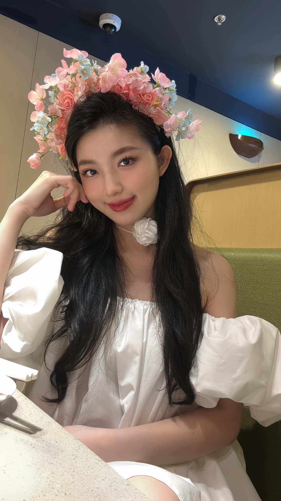 The Pretty Girl 'Usurping Tiểu Hý' Sends a Message to Male Fans After an Unprecedented Confession 3 503975457239152572114020417503080475076009552n 1751177099072103748268 1751184472813 1751184473046480255271