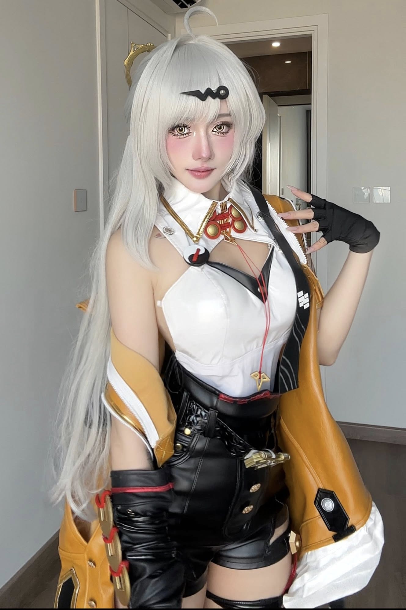 Endlessly Scrolling Through the Stunning Profile of the Beautiful Cosplayer 2 50446828637332557569716941295565052359689097n 1749362336059227897917 1749367358856 1749367359230338028004