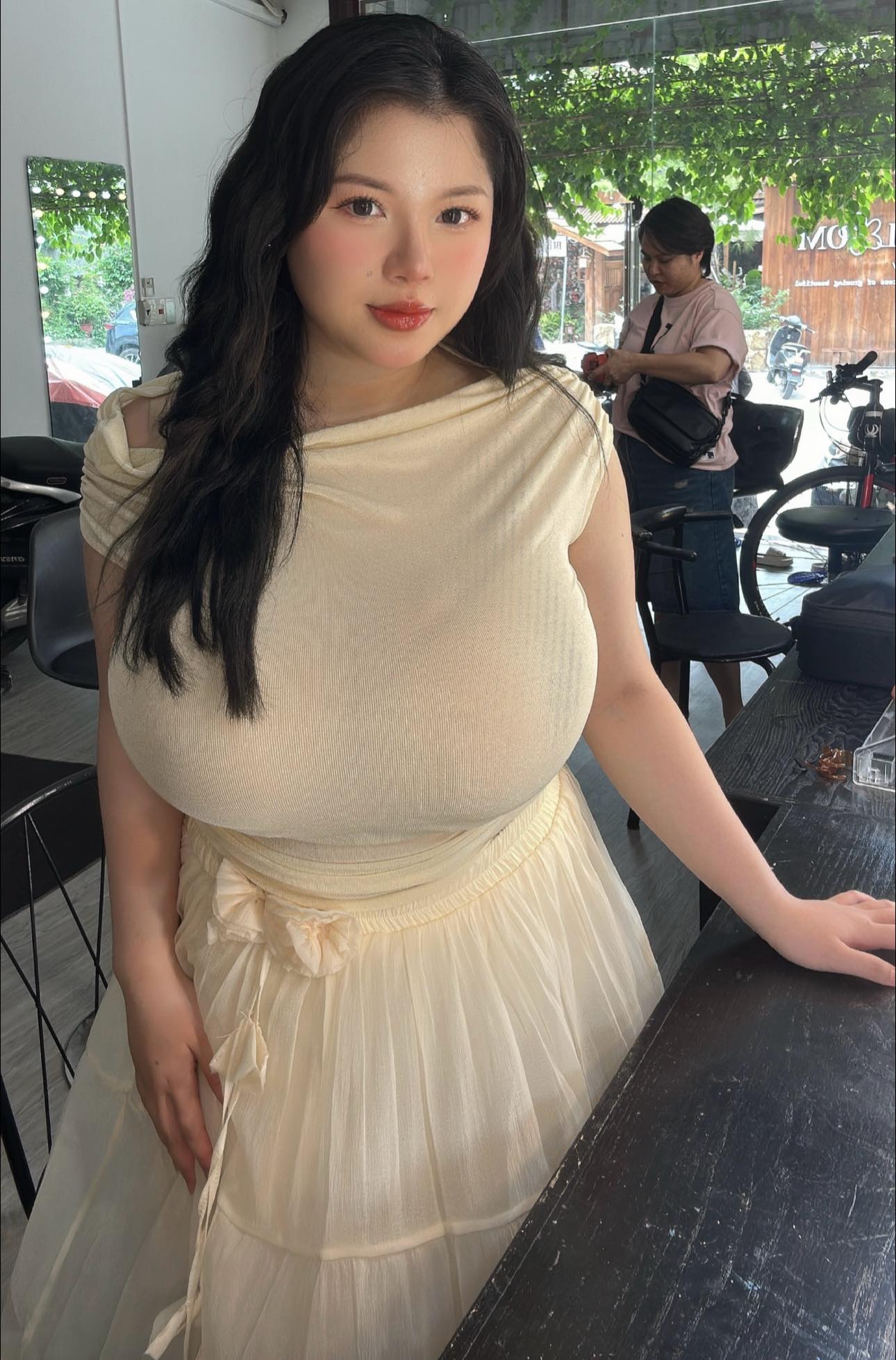 The Once Viral Sensation Gains Confidence and Flaunts Her "Assets" 9 50448199326003188135037622046298724920291573n 17496175442611588642532 1749618178956 1749618179089398871698
