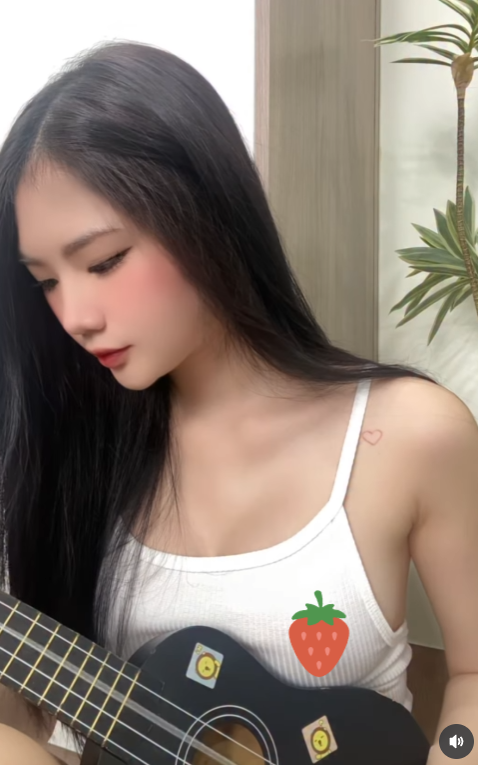 "Hotter" than Chang Xi's clip, netizens buzz over bold piano moment 3 edit screenshot 2025 06 12 162627 1749720464519755121482 1749782589924 1749782590125237457324