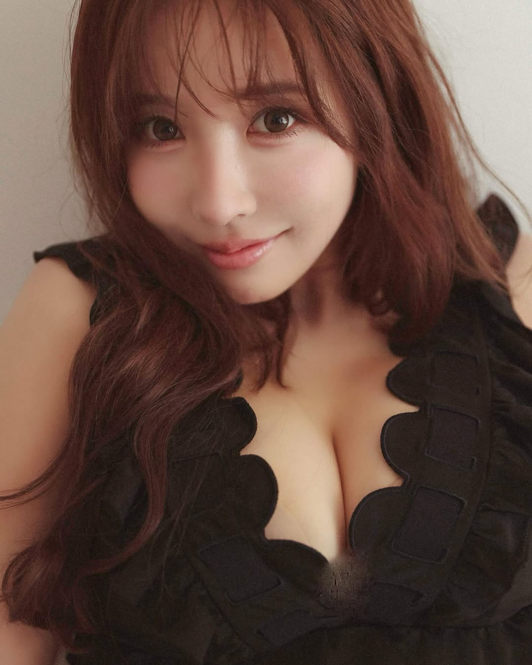 Yua Mikami Surprises with Wardrobe Malfunction, Almost Exposes Herself on Camera 4 photo 1749453446196 1749453446388972262449 1749535734264 17495357343391197194693 1749539965116 17495399653101389632056