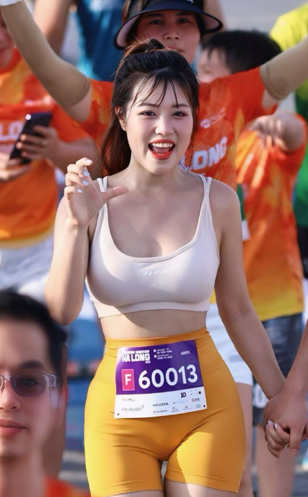 Shining on the Running Track, Beautiful Girl Responds to Criticism of Being "Showy" 2 screenshot 2025 06 05 113916 1749098463497483340222 1749099020207 17490990203611103552206
