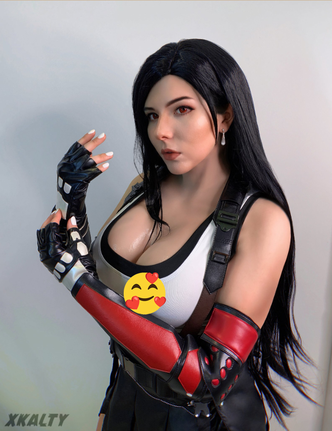 Cosplay Black Widow, the hot girl that captivates the crowd 3 screenshot225 17497516669831449078750 1749786625471 17497866256681479937983 1749799148370 1749799148596218557511