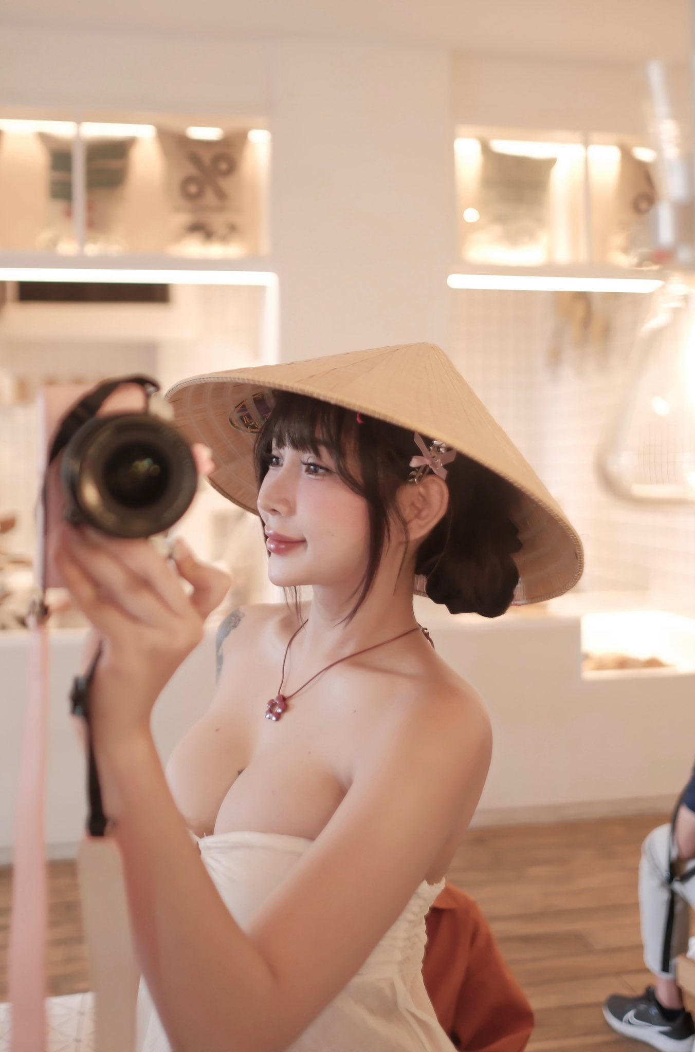 Following the "Hong Ti" Trend, Hot Girl Rumored to Have "16,000 Boyfriends" 8 094148041155625696369531867654284695809925n 17505003930622040503259 1750501439747 17505014399091084115034 17520303450841912987952 1752031370638 1752031370826189667084