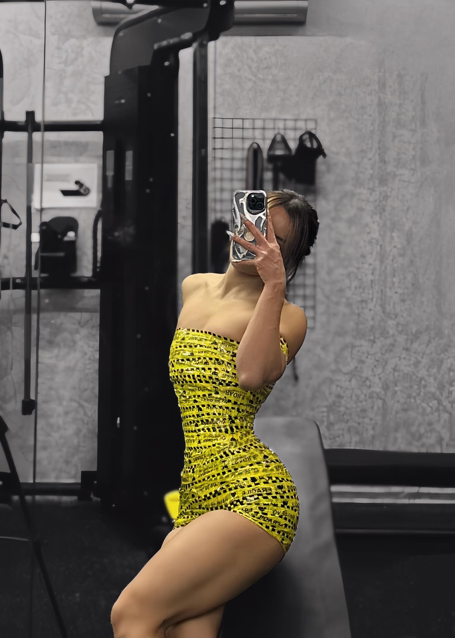 Social Media Users Mistake AI Photo, Female Gymmer with Nearly One Meter Hip Provides Address for Direct Viewing 8 48752379419306605177382617120886566025709437n 1752573855764973547944 1752574652723 17525746528621348906358