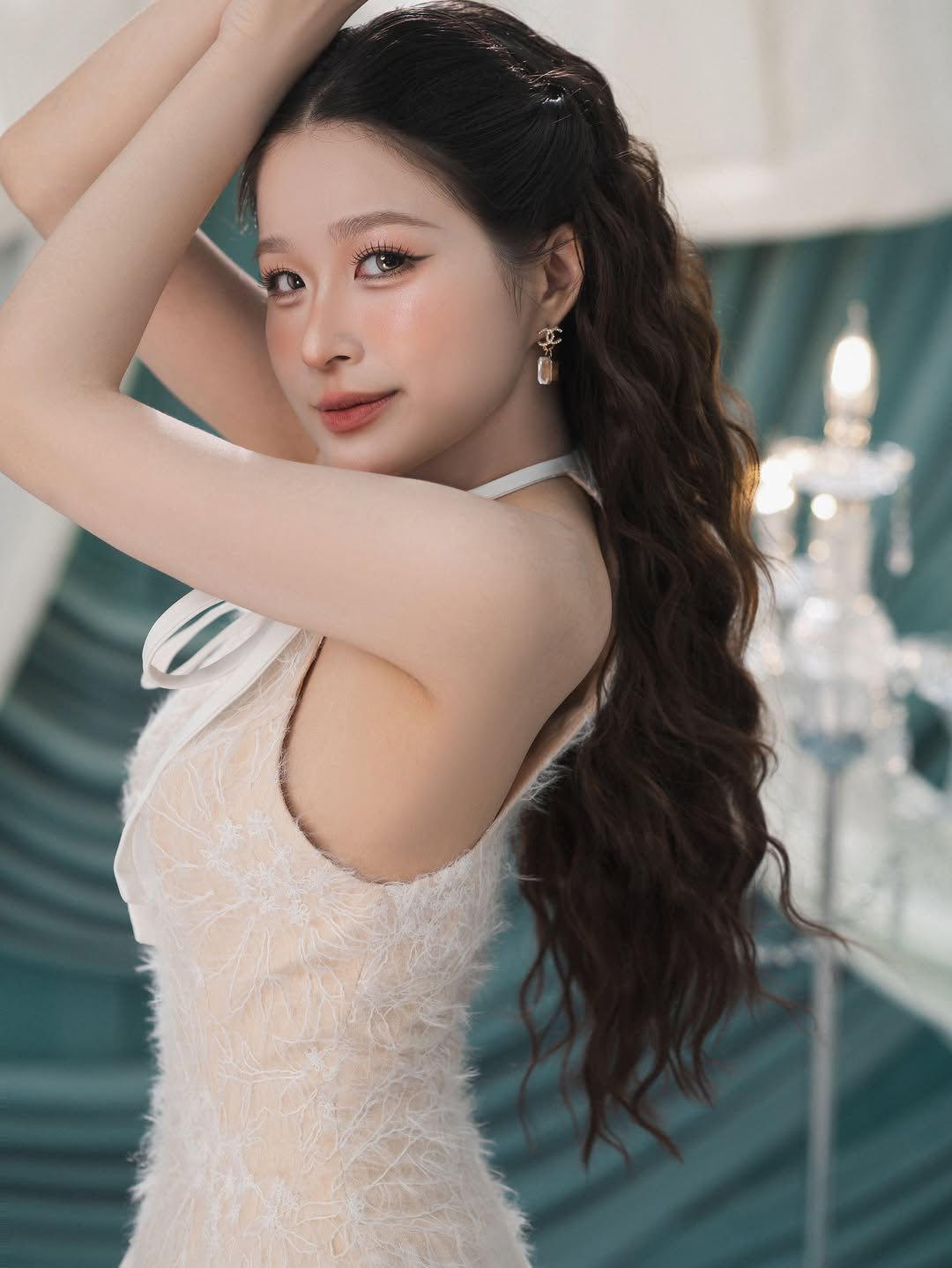 Admiring the Appearance of 'Rich Kid' Chao at Her New Age: Sexy and Alluring Unlike When She First Rose to Fame 11 51115680810194750437282786991609784147882539n 17513568689802008168687 1751360370605 17513603707951395322511
