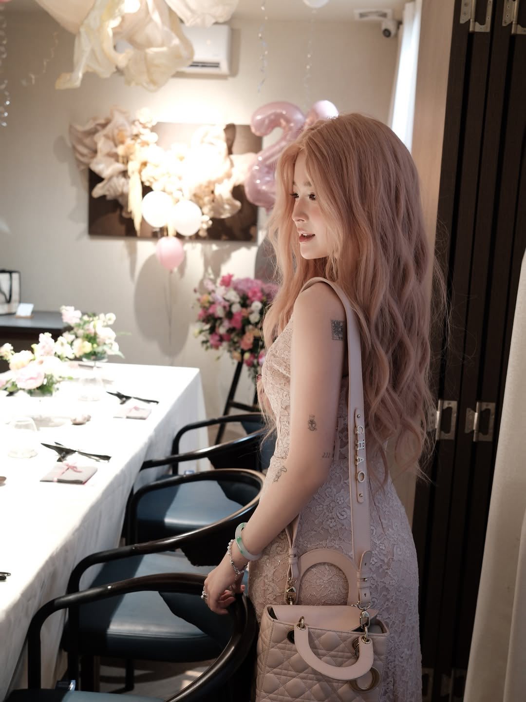 Admiring the Appearance of 'Rich Kid' Chao at Her New Age: Sexy and Alluring Unlike When She First Rose to Fame 8 51394029110202208403203652328351701355912351n 17513568306631031154948 1751360362589 17513603629381392411880