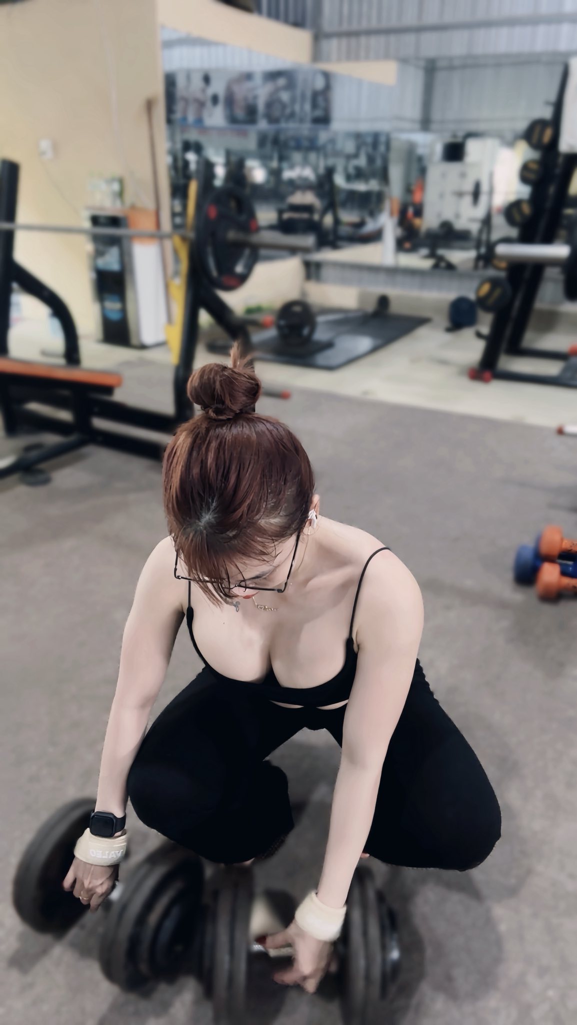 Numerous Times Causing a "Stir", Female Gym PT Loses Her Cool When Questioned by Netizens 4 5141982887007662061831616500145434657253151n 1751462846781700016033 1751510495185 17515104953591710528582