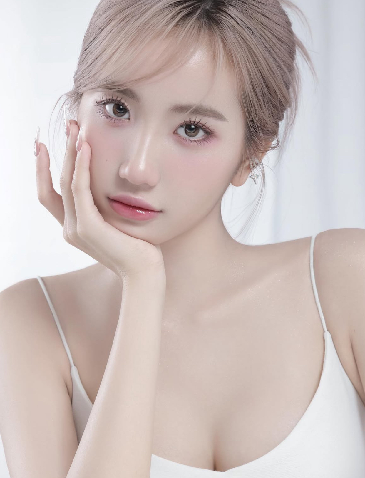 Stunned by the 'Generosity' of Hot Girl Huyền 2k4, Turning Bali into Her Personal Runway 8 The nostalgic, pure beauty of this girl.