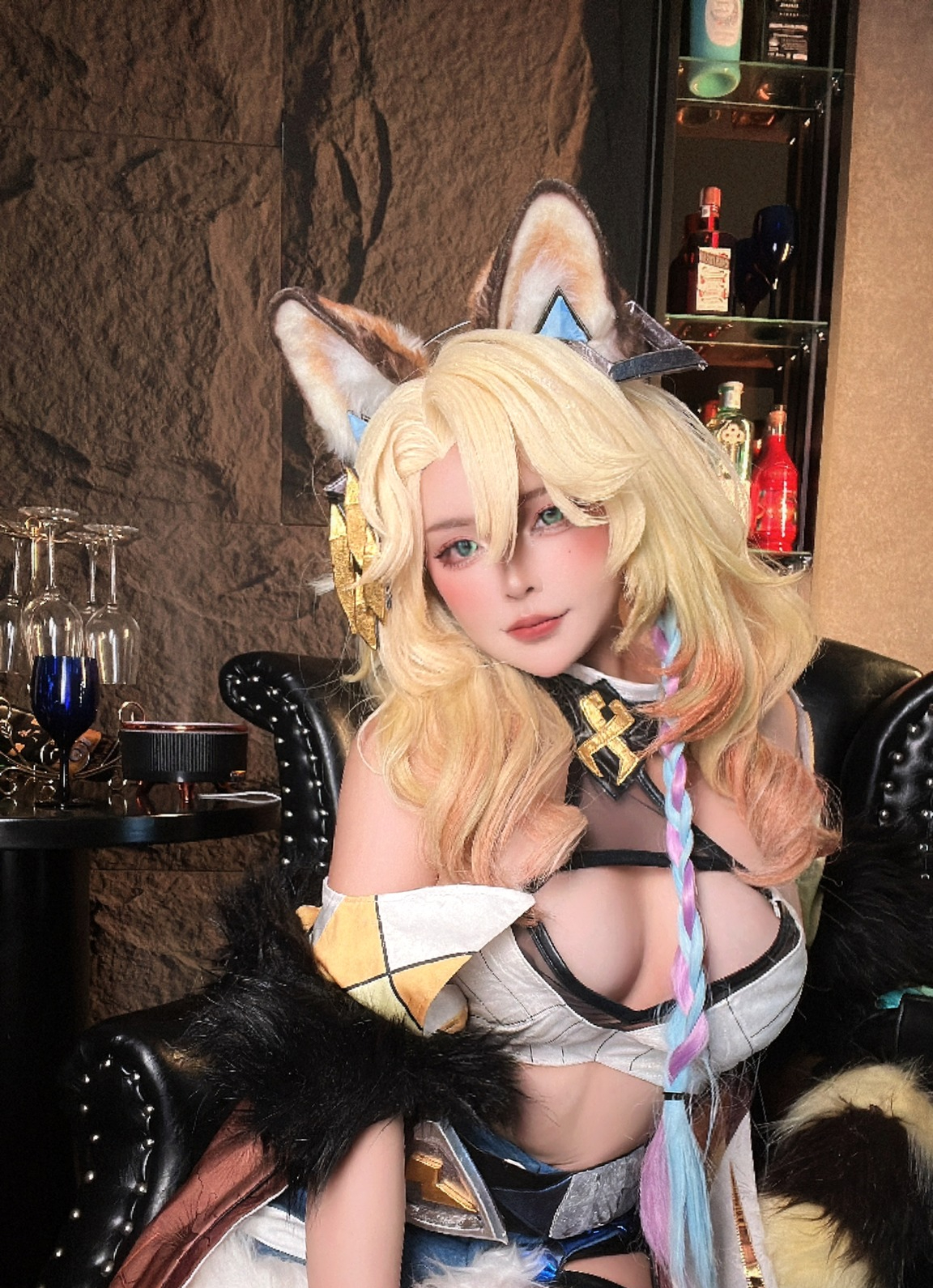 Showing Off Her New Nails, This "Top Server" in the Cosplay Community Leaves Fans in Awe 4 edit 50409825636629010140156244623243948216924381n 1751280162124379080177 1751337014973 17513370152771241552065
