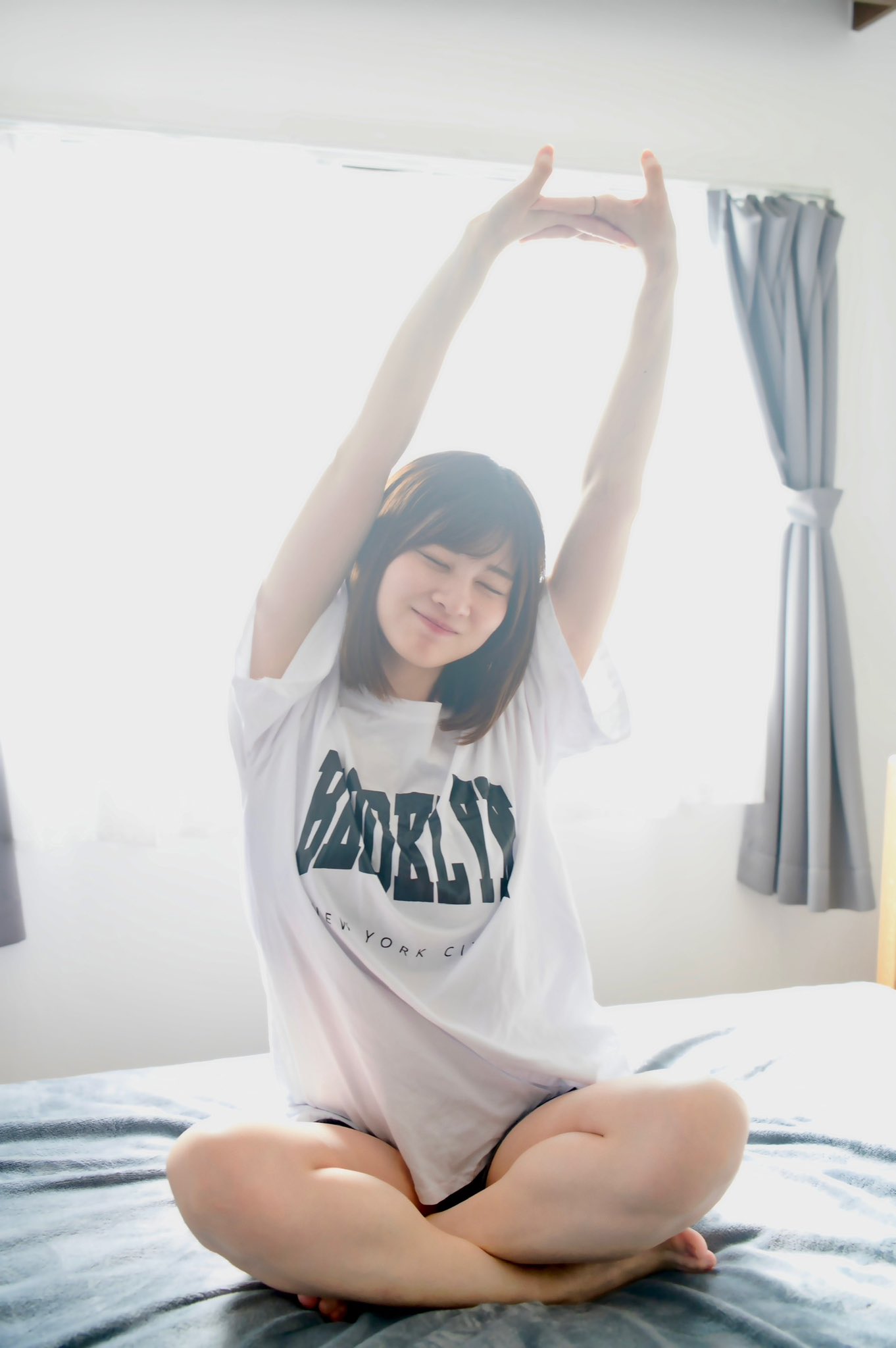 The Hottest Office Girl Right Now, Racking Up 74 Million Views, Thousands of Men Want to Marry Her 6 gwc129buaeks5q 17538466564811550560649 1753848840043 1753848840232134481326