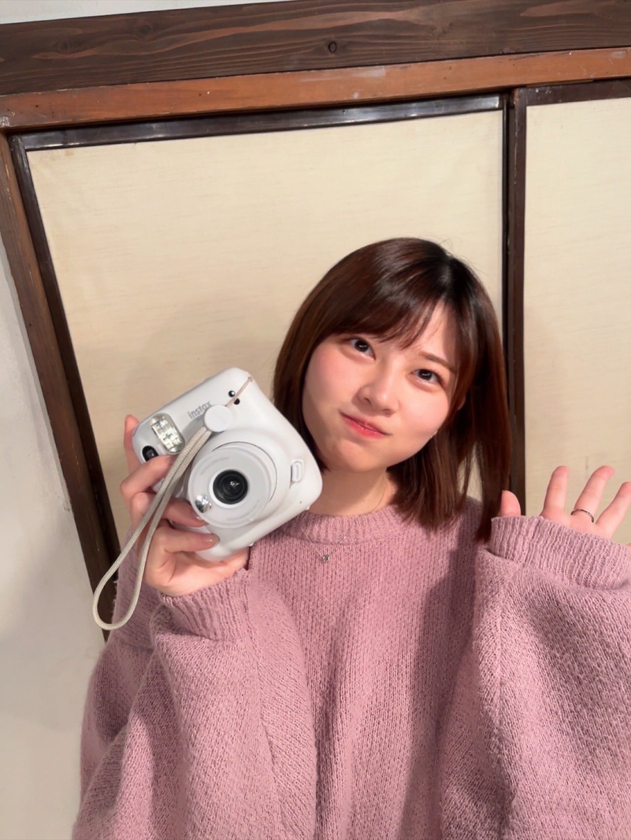 The Hottest Office Girl Right Now, Racking Up 74 Million Views, Thousands of Men Want to Marry Her 4 gxdmhlabuakjzc1 17538466564971486377925 1753848837937 17538488381751030401807