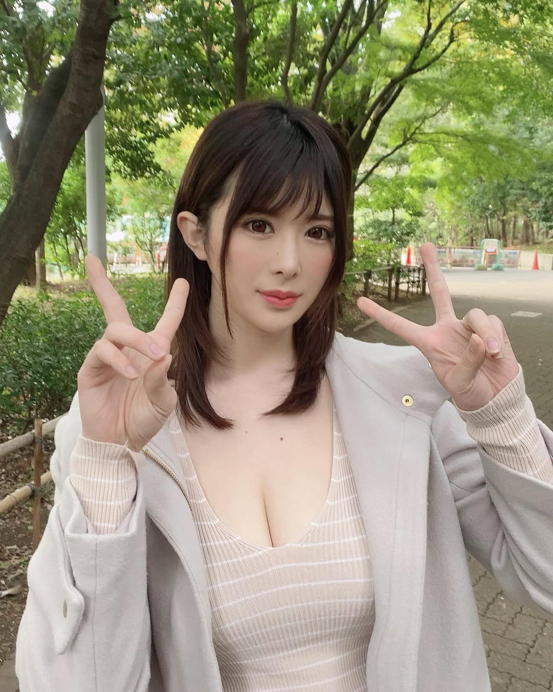 Beautiful hot girl reveals reason for her career, almost became a basketball player 2 photo 1742264666868 17422646671221742666848 1751259499257 17512594993751219064049 1751269179745 17512691799931442355600
