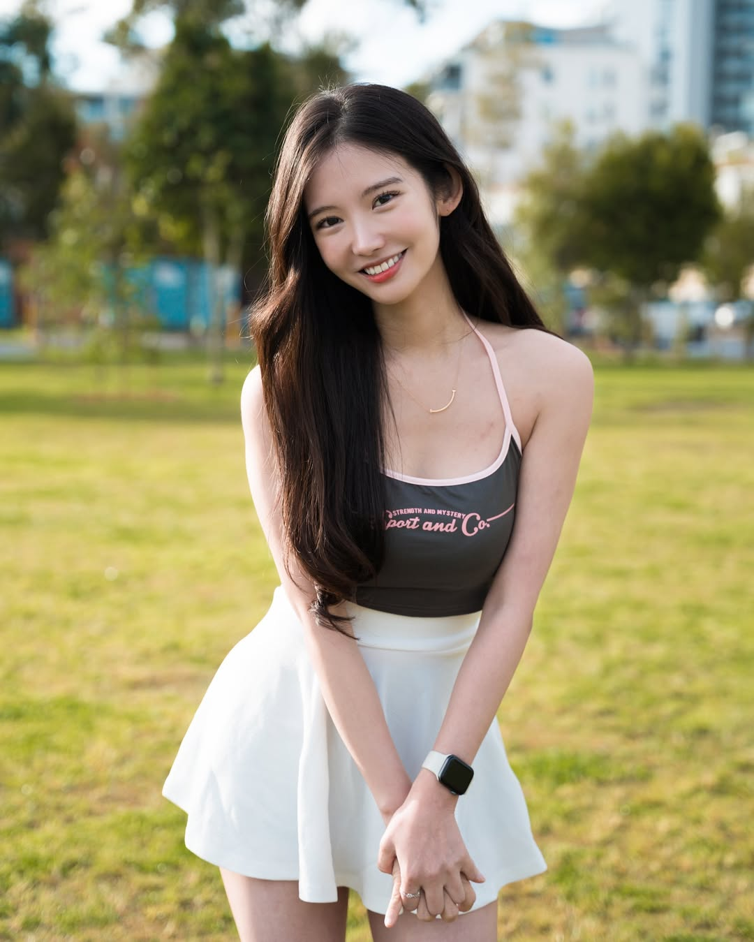 Dubbed the Most Considerate Girlfriend, This Hot Girl Surprises with Her True Looks, Sparking Comparisons Among Netizens 3 photo 1751351770129 1751351770462858844556 1751426812130 1751426812597721637507 1751427867589 17514278677431086158601